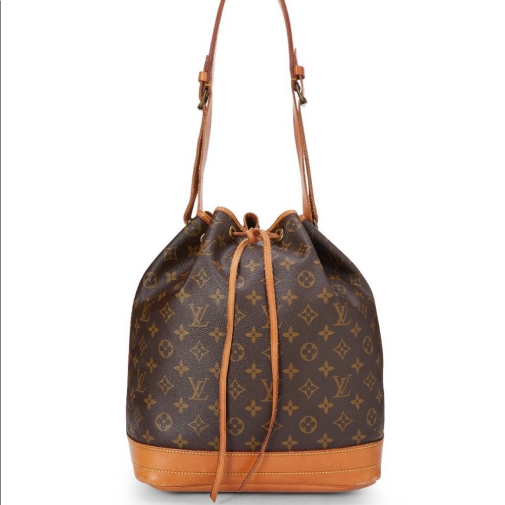 LOUIS VUITTON Monogram Noé